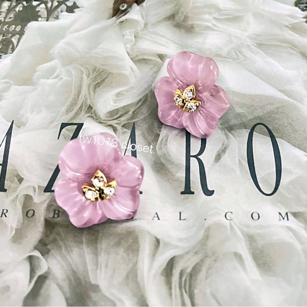 Alexis Bittar Pansy Lucite Petite Post Earring - Picture 5 of 6